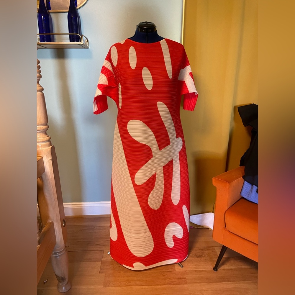 Orange accordion maxi dress